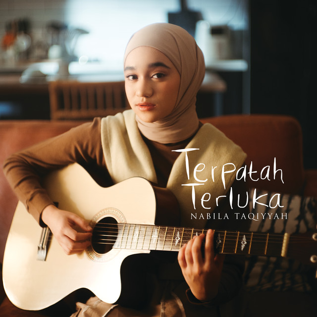 Nabila Taqiyyah - Terpatah Terluka